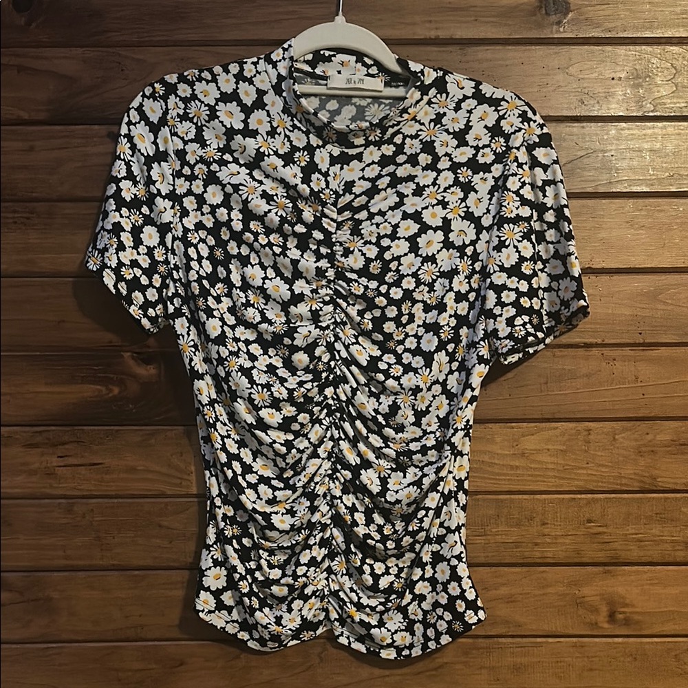 Jade by Jane - Black, White, and Yellow Flowers Ruched Short Sleeve Blouse - XL